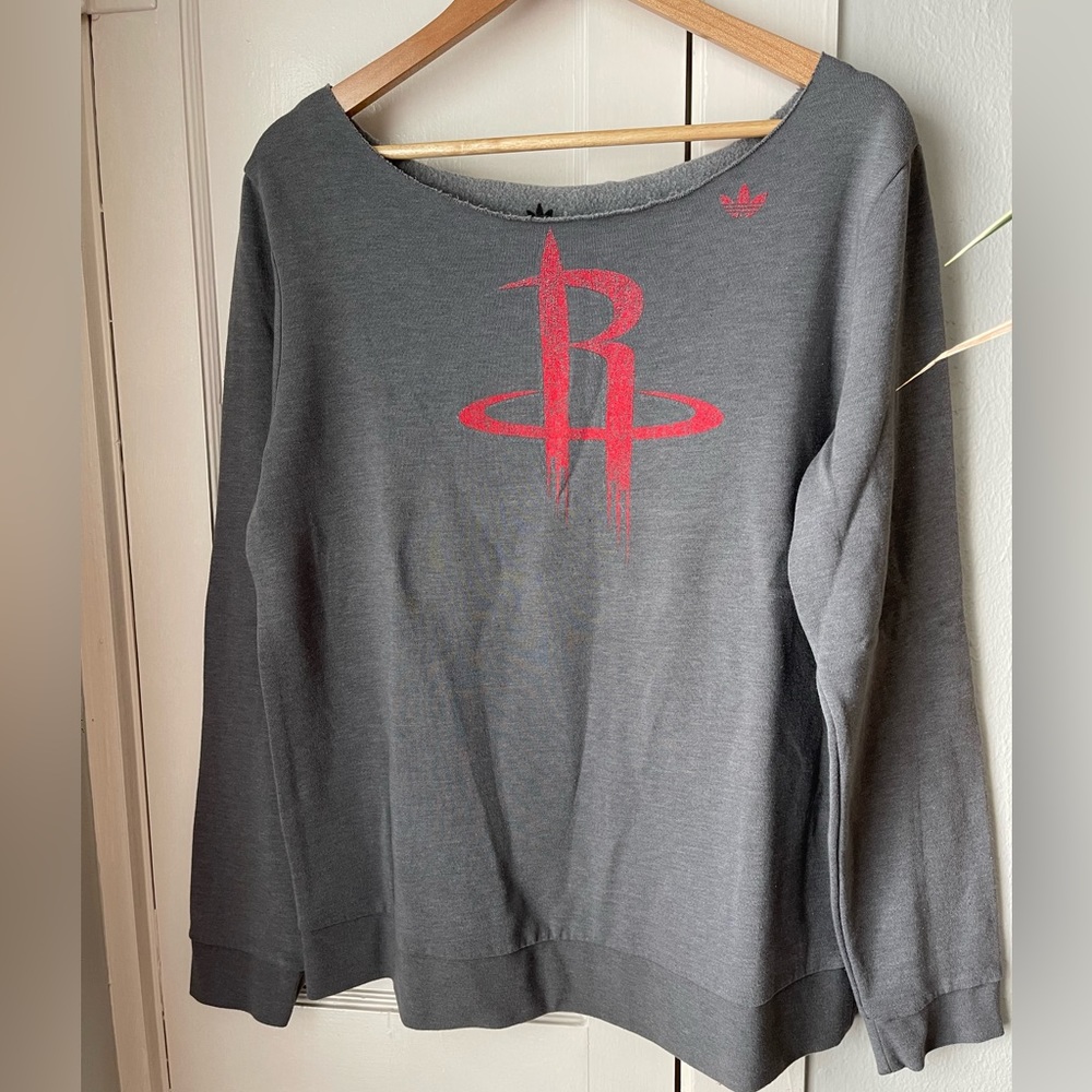 Woman’s Adidas Rockets sweatshirt open neck. Houston Rockets XL